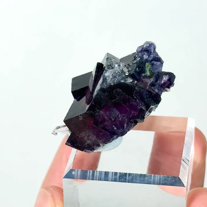 Natural Purple Phantom Fluorite and Quartz, Mineral Specimen:Yindu,Inner Mongolia (20*30*15MM) - image 3