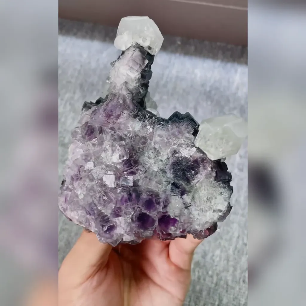 Natural Purple Phantom Fluorite and Quartz Symbiosis comes from Fujian,China 120*120*35MM - image 4