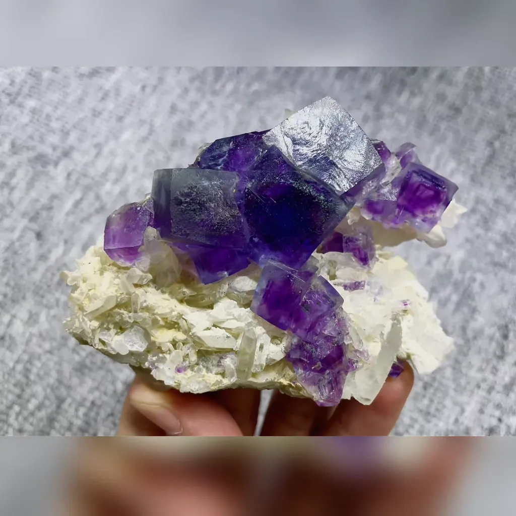 Natural Purple Phantom Fluorite and Quartz Symbiosis comes from Yaogangxian,Hunan 90*65*40MM - image 4