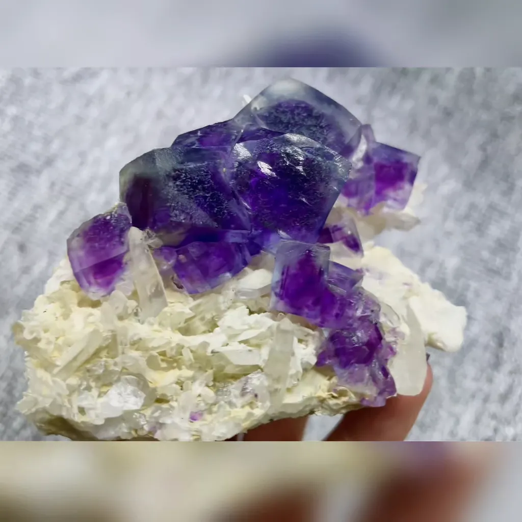 Natural Purple Phantom Fluorite and Quartz Symbiosis comes from Yaogangxian,Hunan 90*65*40MM - image 2