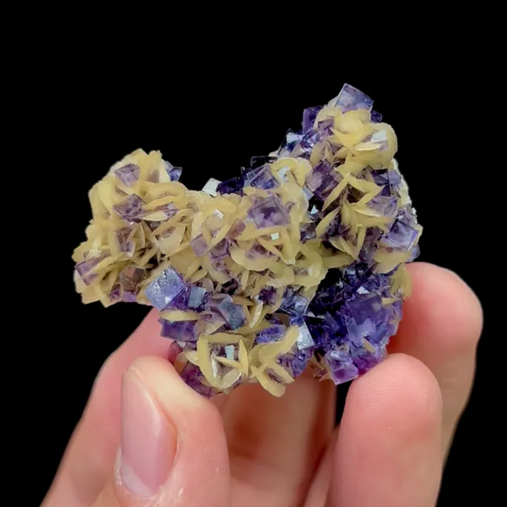 Natural Purple Phantom Fluorite and Siderite, Mineral Specimen: Yindu,Inner Mongolia (40*35*20MM) - image 4
