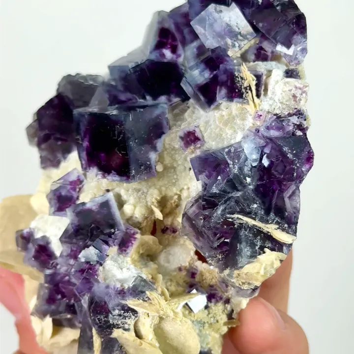 Natural Purple Phantom Fluorite and Siderite, Mineral Specimen:Yindu,Inner Mongolia (75*95*25MM) image
