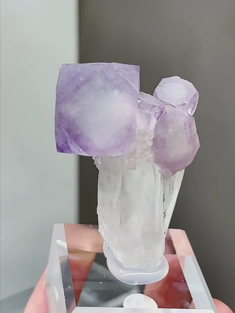 Natural Purple Phantom Fluorite coexists with Quartz comes from Yaogangxian,Hunan 35*30*50MM - image 2