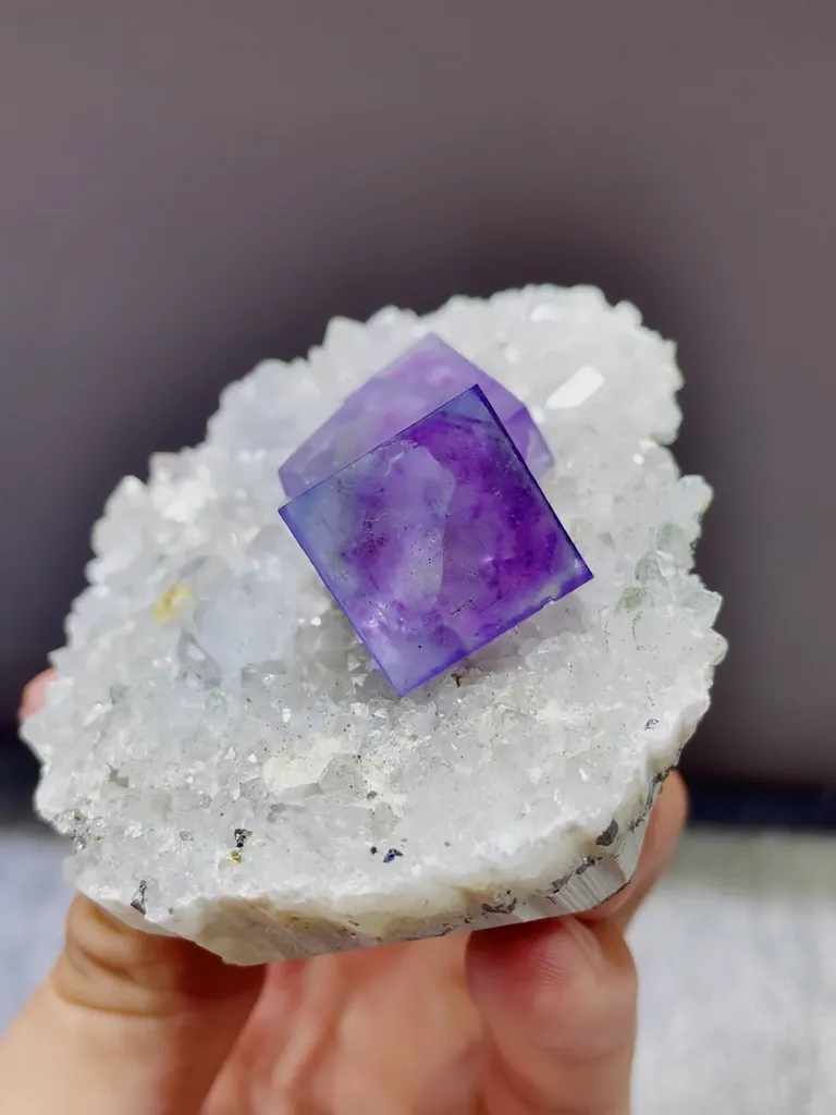 Natural Purple Phantom Fluorite coexists with Quartz comes from Yaogangxian,Hunan 80*35*60MM - image 3