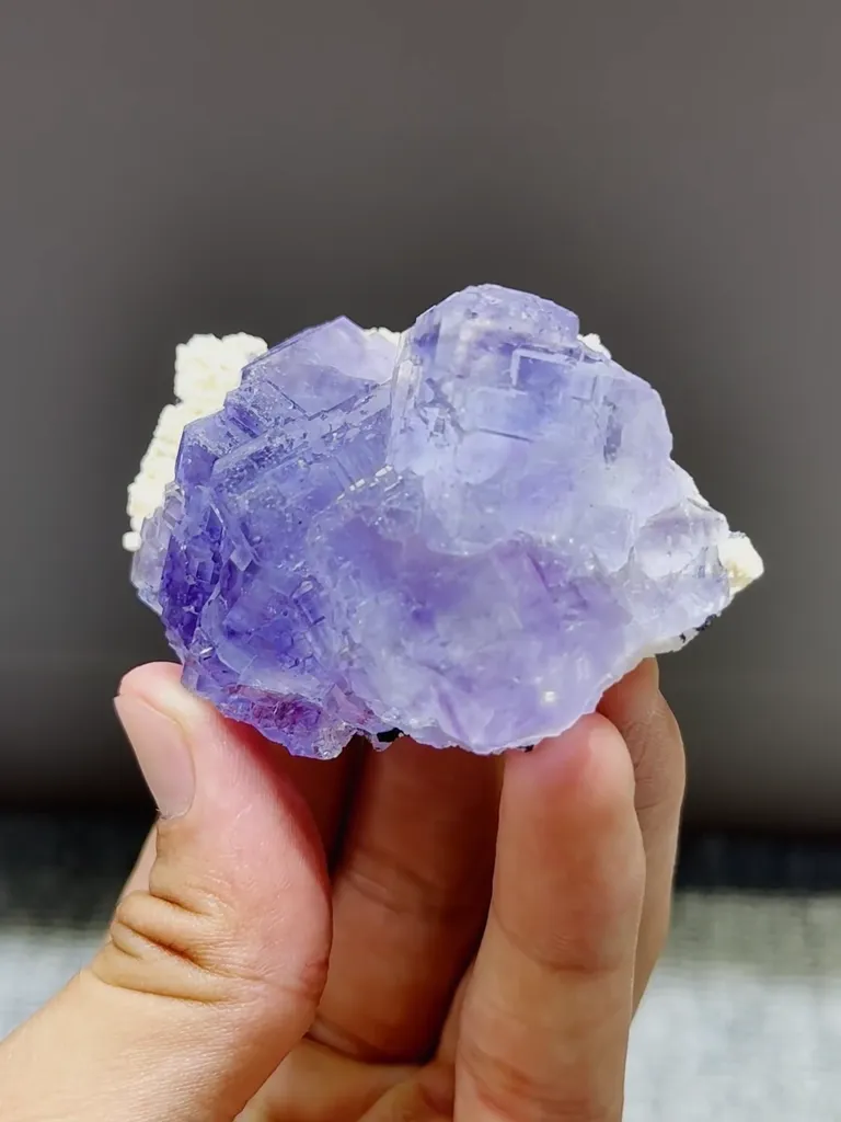 Natural Purple Phantom Fluorite comes from Shizhuyuan,Chenzhou 75*20*45MM - image 3