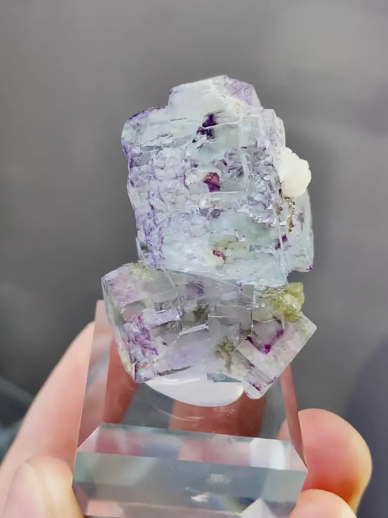 Natural Purple Phantom Fluorite comes from Yaogangxian,Hunan 25*25*35MM image