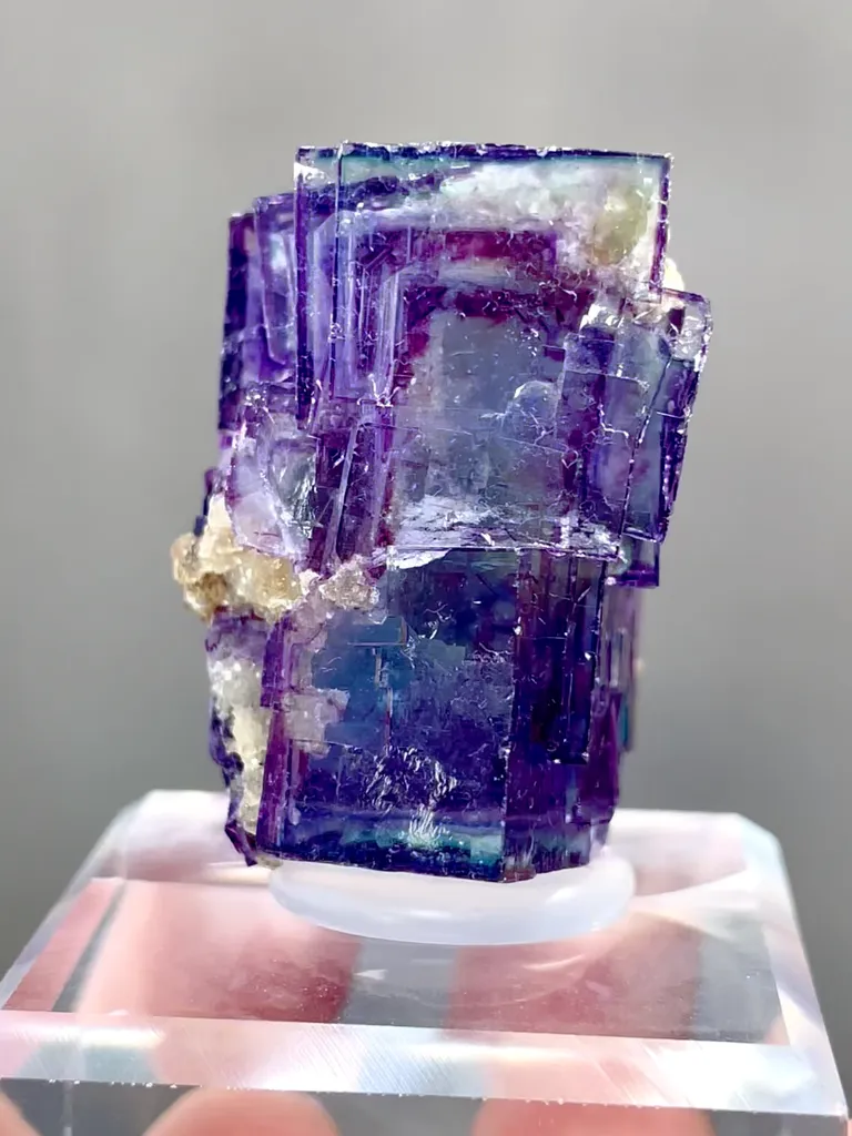Natural Purple Phantom Fluorite comes from Yaogangxian,Hunan 25*30*35MM image