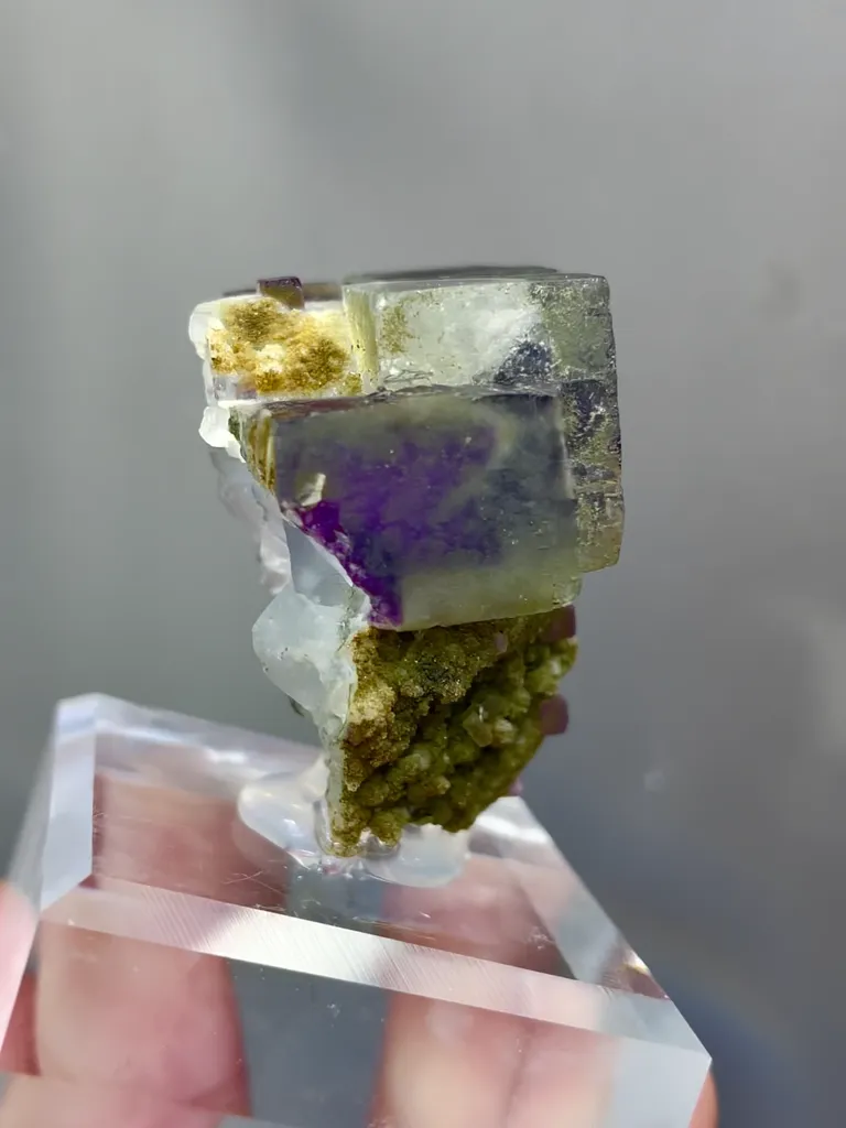 Natural Purple Phantom Fluorite comes from Yaogangxian,Hunan 30*20*35MM - image 4