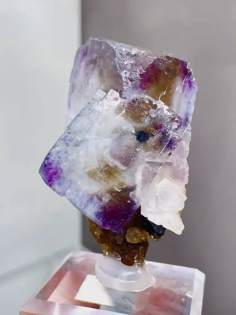 Natural Purple Phantom Fluorite comes from Yaogangxian,Hunan 30*30*50MM image