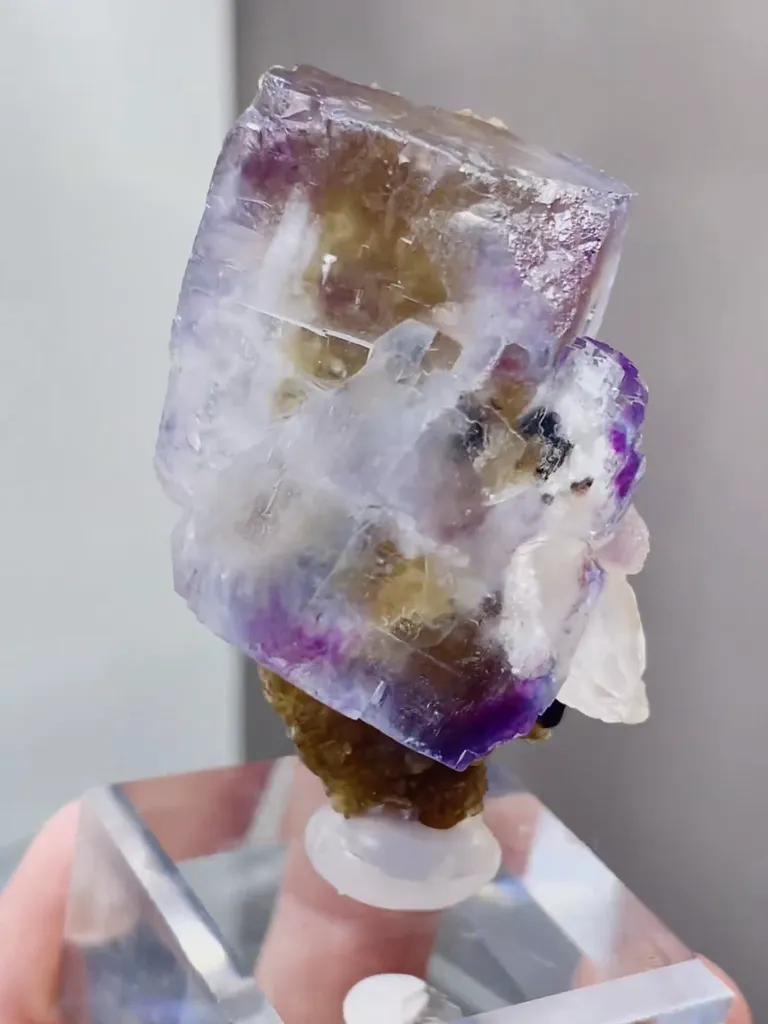 Natural Purple Phantom Fluorite comes from Yaogangxian,Hunan 30*30*50MM - image 3
