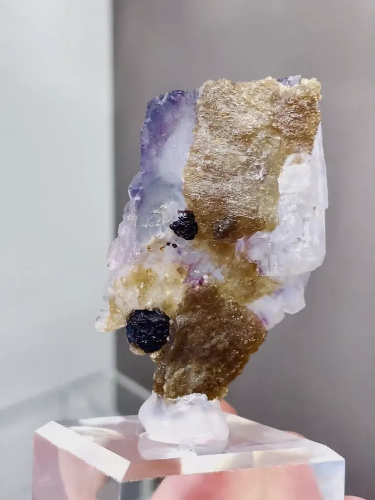 Natural Purple Phantom Fluorite comes from Yaogangxian,Hunan 30*30*50MM - image 4