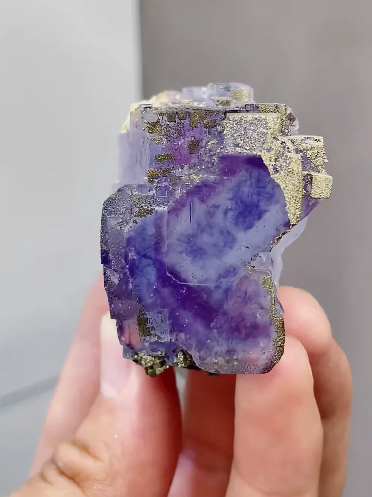 Natural Purple Phantom Fluorite comes from Yaogangxian,Hunan 40*40*30MM - image 4