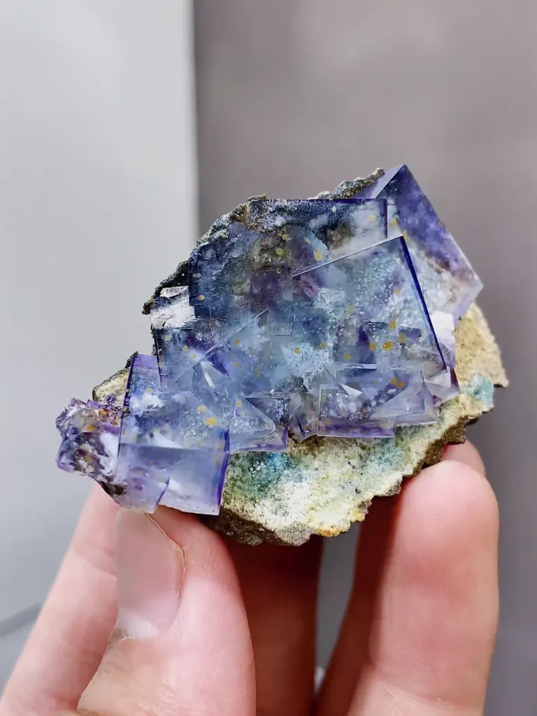 Natural Purple Phantom Fluorite comes from Yaogangxian,Hunan 50*30*25MM - image 3