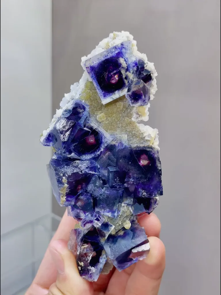 Natural Purple Phantom Fluorite comes from Yindu, Inner Mongolia 50*40*115MM image