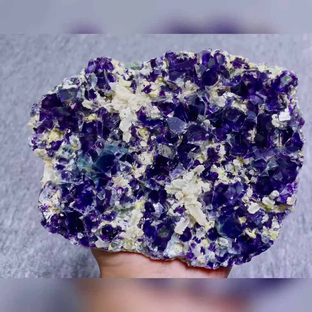 Natural Purple Phantom Fluorite comes from Yindu,Inner Mongolia 145*110*20MM - image 3