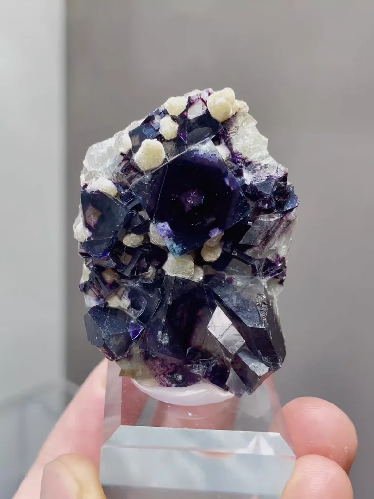Natural Purple Phantom Fluorite comes from Yindu,Inner Mongolia 35*10*40MM - image 4
