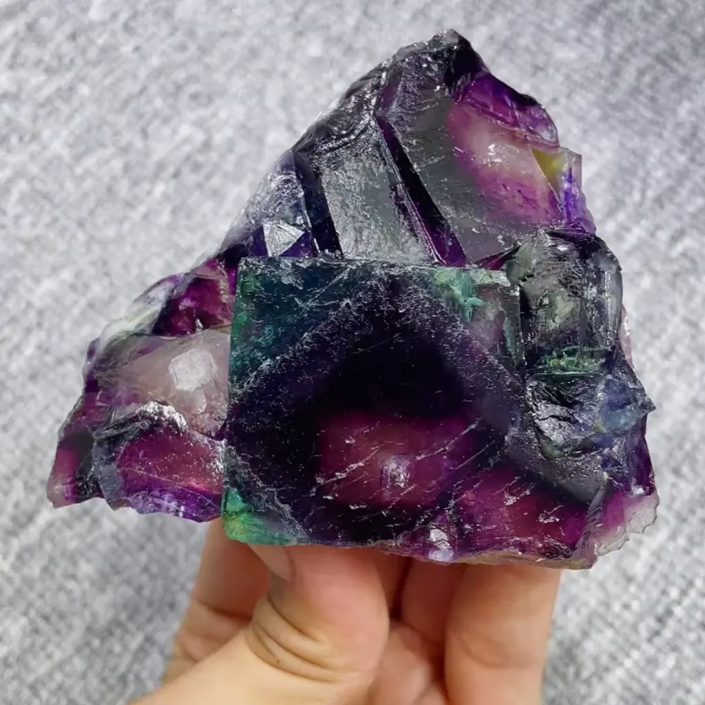 Natural Purple Phantom Fluorite comes from Yindu,Inner Mongolia 80*90*35MM image