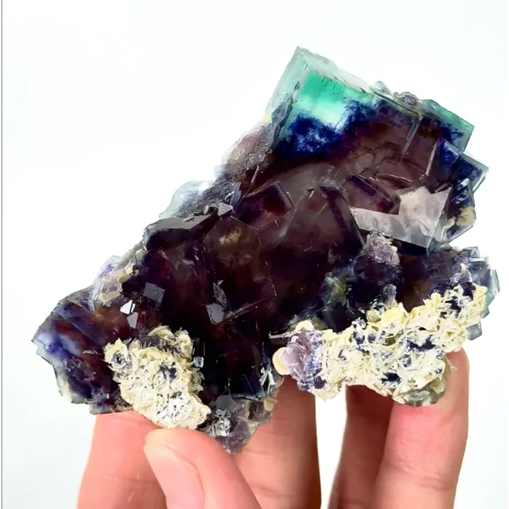 Natural Purple Phantom Fluorite, Mineral Specimen: Inner Mongolia,China (60*85*25MM) - image 3