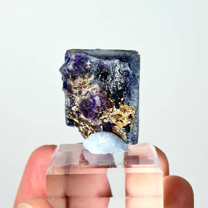 Natural Purple Phantom Fluorite, Mineral Specimen: Yindu,Inner Mongolia (20*15*25MM) - image 4