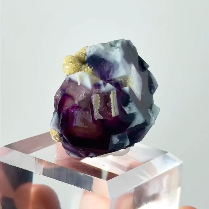Natural Purple Phantom Fluorite, Mineral Specimen: Yindu,Inner Mongolia (30*25*25MM) - image 3