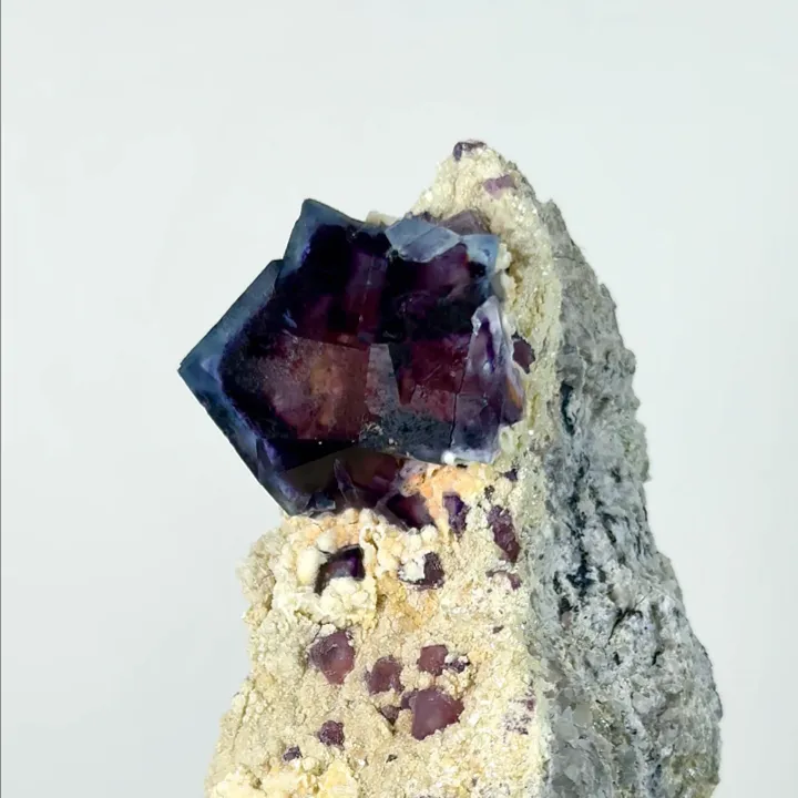 Natural Purple Phantom Fluorite, Mineral Specimen: Yindu,Inner Mongolia (35*100*50MM) - image 3
