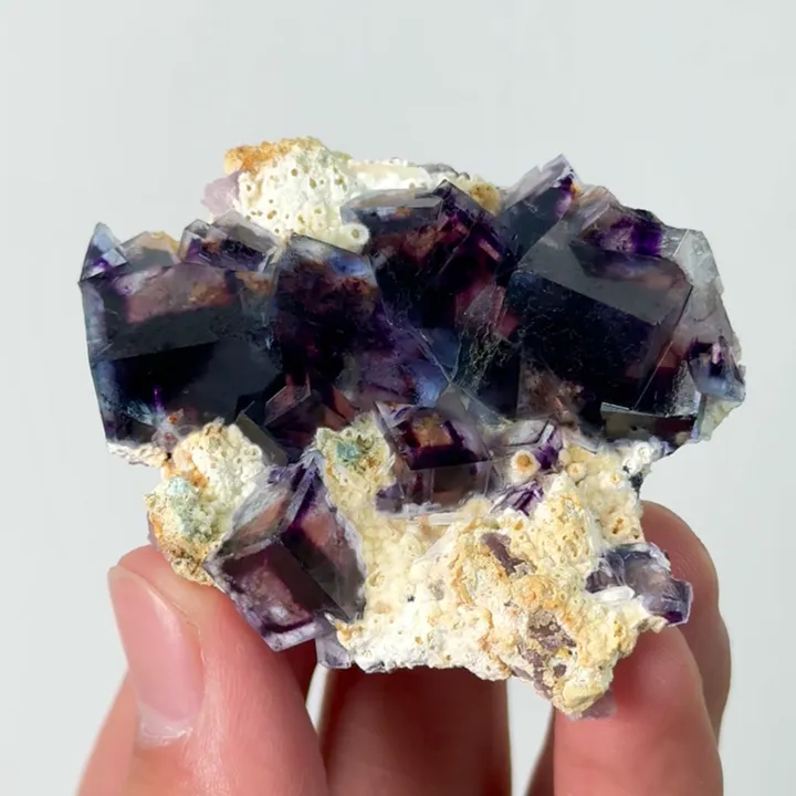 Natural Purple Phantom Fluorite, Mineral Specimen: Yindu,Inner Mongolia (55*45*20MM) image