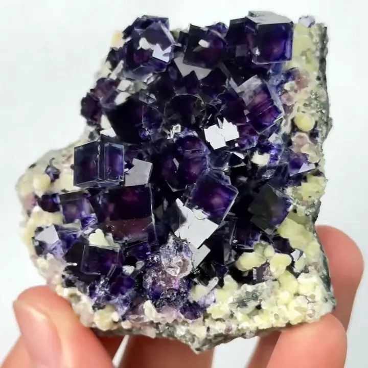 Natural Purple Phantom Fluorite, Mineral Specimen: Yindu,Inner Mongolia (60*60*25MM) - image 3