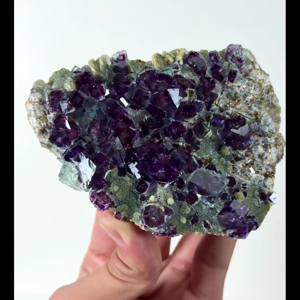 Natural Purple Phantom Fluorite Mineral Specimen,High Quality Specimen,YINDU,INNER MONGOLIA,CHINA(112*81*26mm) - image 3