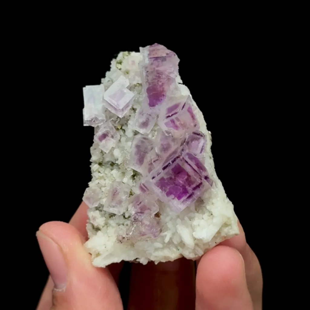Natural Purple Phantom Fluorite, Mineral Specimen:Shangbao,Hunana (35*50*10MM) image