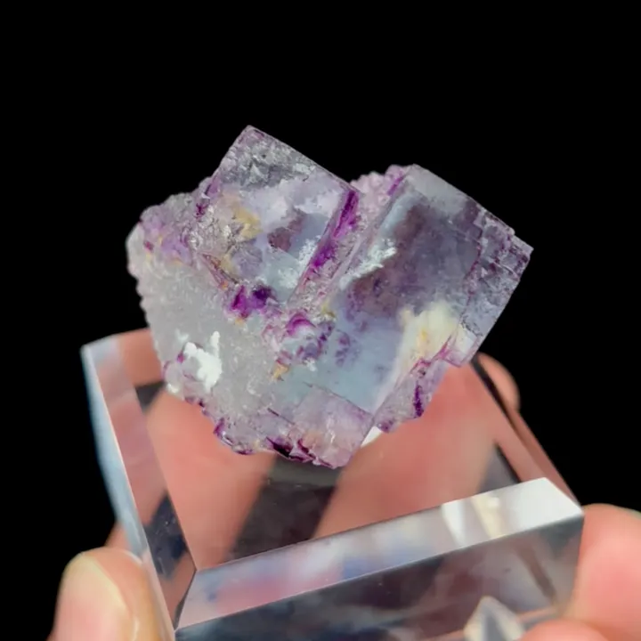 Natural Purple Phantom Fluorite, Mineral Specimen:Yaogangxian,Hunan (30*30*30MM) image