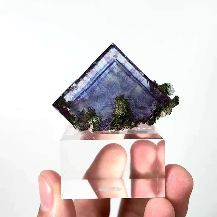 Natural Purple Phantom Fluorite, Mineral Specimen:Yaogangxian,Hunan (35*35*35MM) image