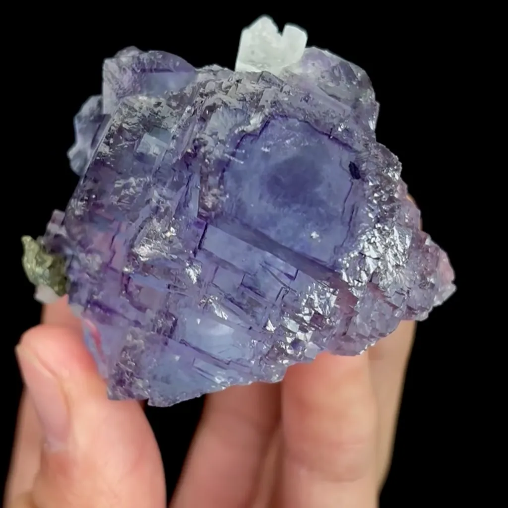 Natural Purple Phantom Fluorite, Mineral Specimen:Yaogangxian,Hunan (50*50*40MM) image