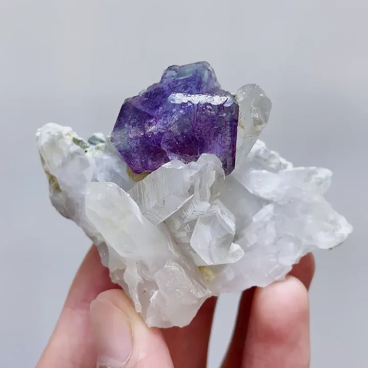 Natural Purple Phantom Fluorite & Quartz Cluster, Mineral Specimen:Yaogangxian,Hunan (70*50*40mm) - image 4