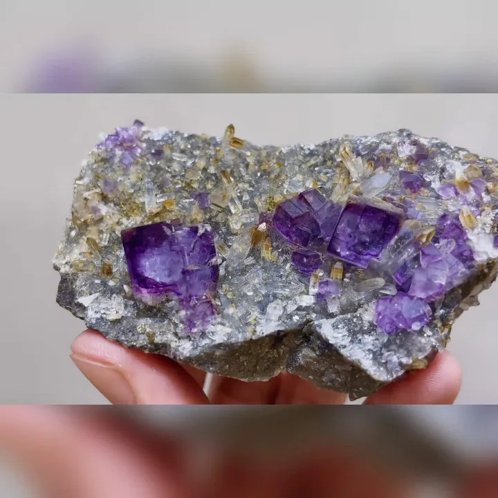 Natural Purple Phantom Fluorite & Quartz, Mineral Specimen:Yaogangxian,Hunan (90*50*30mm) - image 4