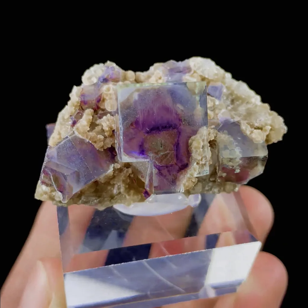 Natural Purple Phantom Fluorite with Mica Symbiosis comes from Yindu,Inner Mongolia 50*15*25MM image