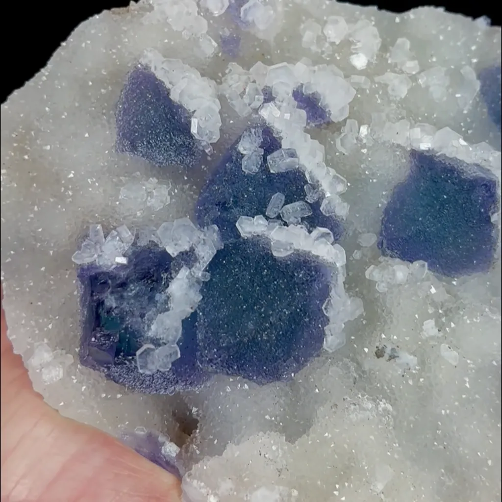 Natural Purple Sugar Quartz and Calcite, Mineral Specimen:Fujian,China (135*105*50MM) - image 4