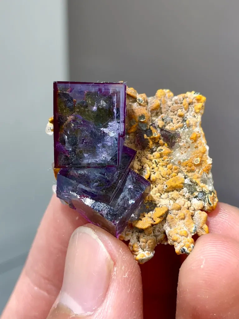 Natural Purple Transparent Cube Fluorite comes from Yaogangxian,Hunan 30*15*25MM - image 6