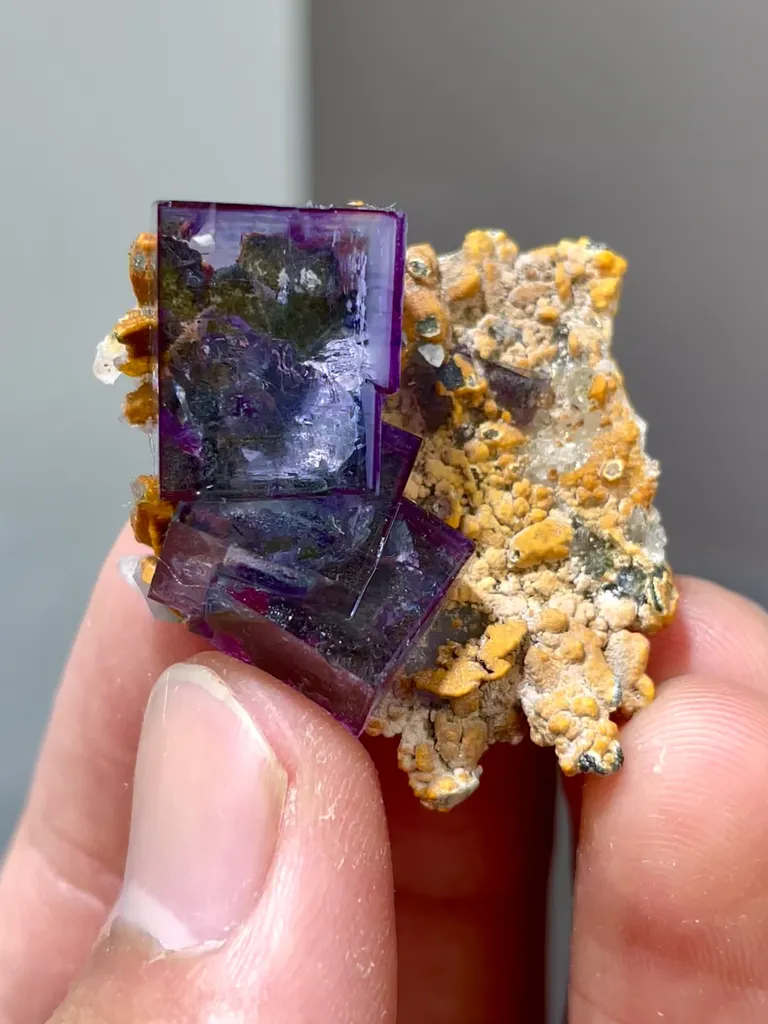 Natural Purple Transparent Cube Fluorite comes from Yaogangxian,Hunan 30*15*25MM - image 2