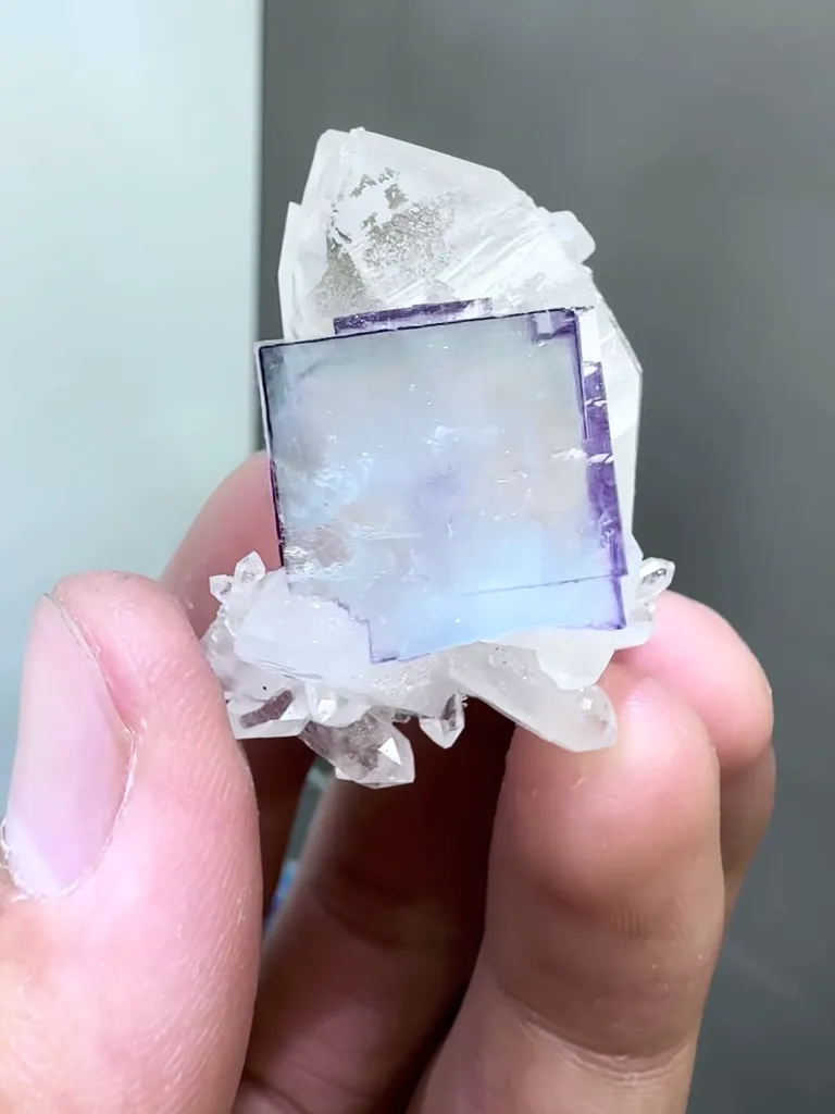 Natural Purple Transparent Cubic Fluorite and Quartz Coexist comes from Yaogangxian,Hunan 35*25*20MM image