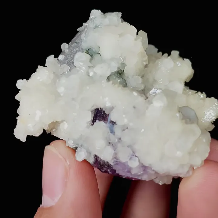 Natural Purple Transparent Cubic Fluorite & Quartz and Calcite. Mineral Specimen:Yaogangxian,Hunan (45*40*40MM) - image 3
