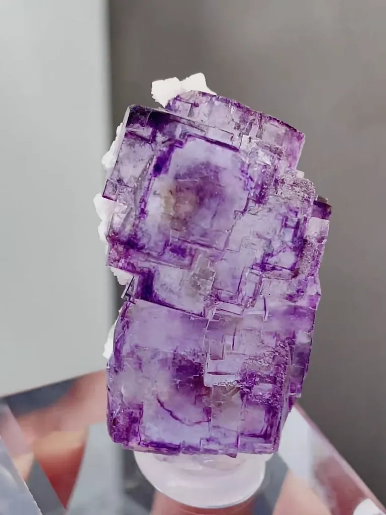 Natural Purple Transparent Phantom Fluorite and Quartz coexist comes from Yaogangxian,Hunan 25*35*20MM - image 2