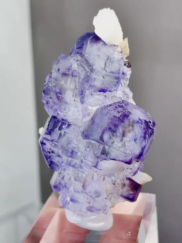 Natural Purple Transparent Phantom Fluorite and Quartz coexist comes from Yaogangxian,Hunan 40*55*22MM - image 4