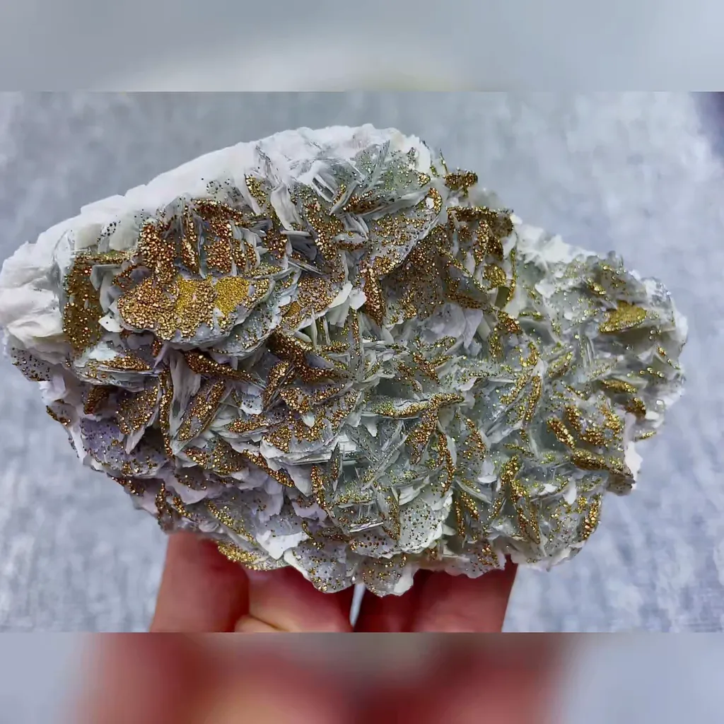 Natural Pyrite and Flaky Calcite Symbiosis comes from Fujian,China 115*75*35MM - image 2