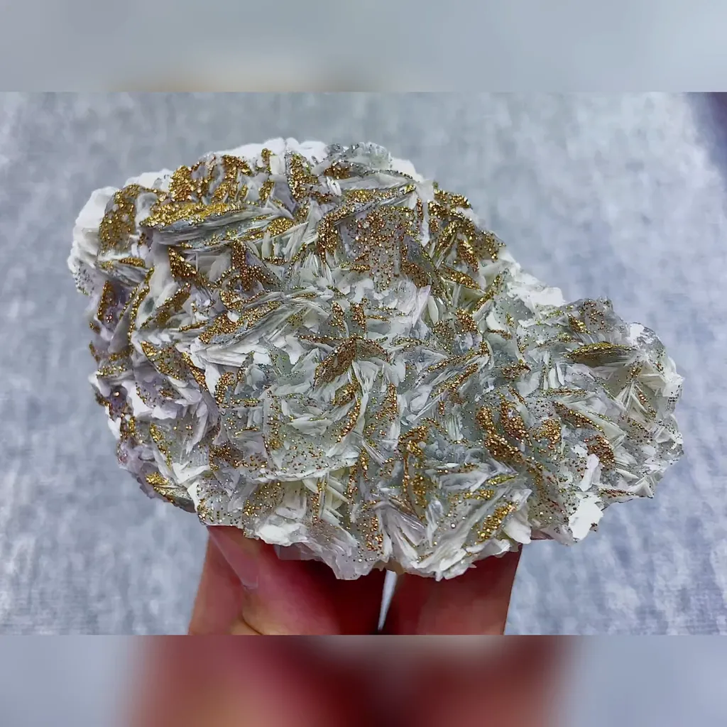 Natural Pyrite and Flaky Calcite Symbiosis comes from Fujian,China 115*75*35MM - image 3