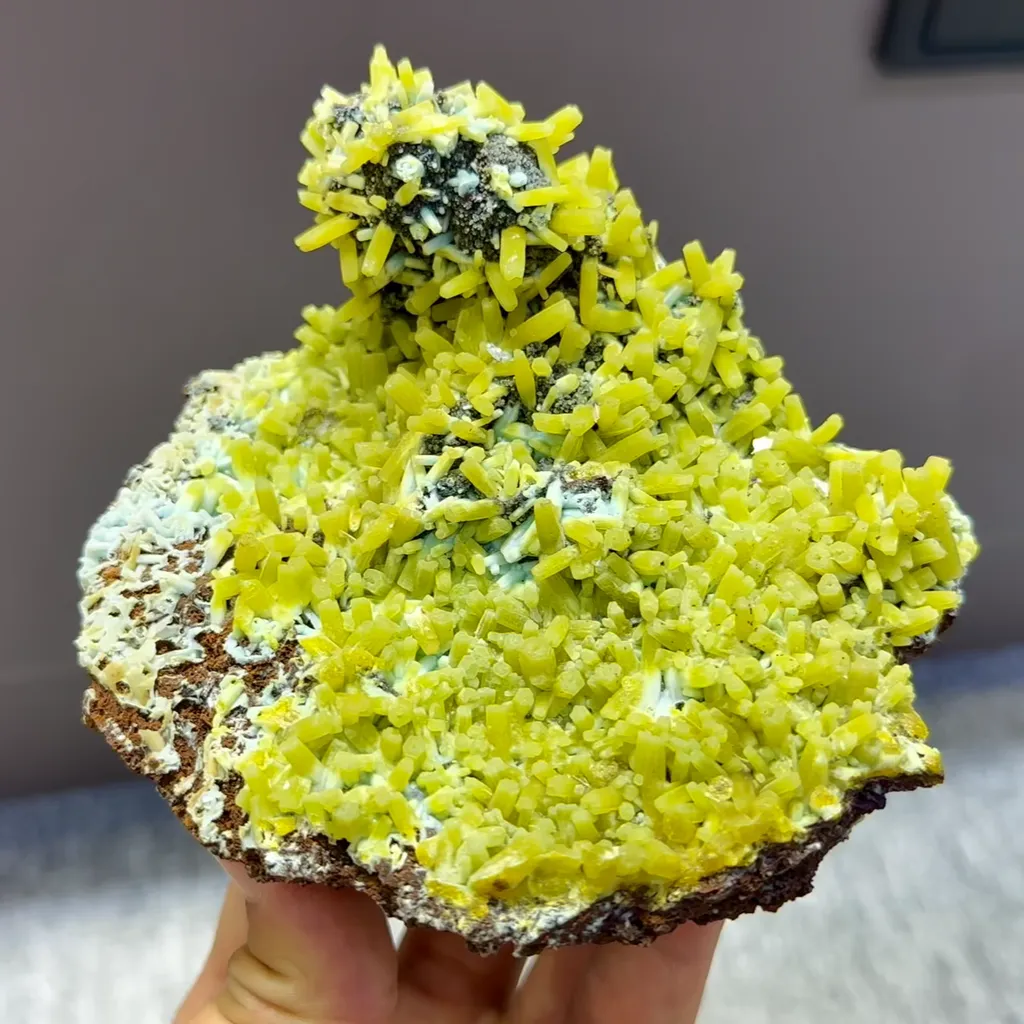 Natural Pyromorphite comes from Guilin,Guangxi 115*90*80MM image