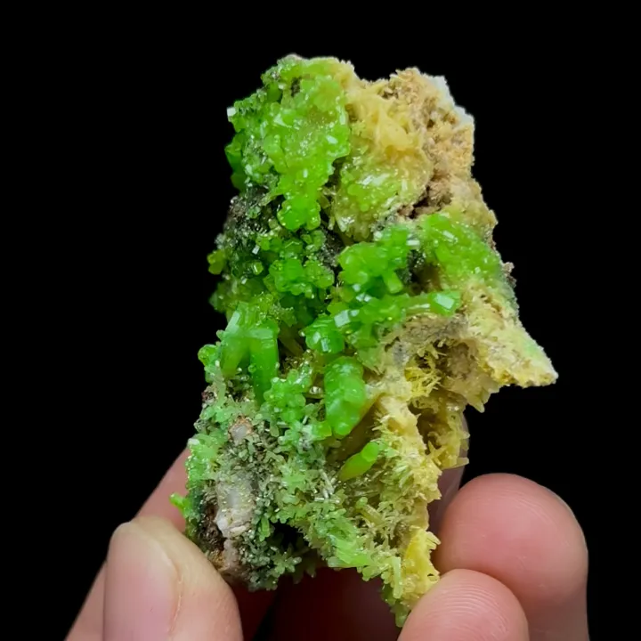 Natural Pyromorphite, Mineral Specimen:Guangxi,China (40*50*20MM) image