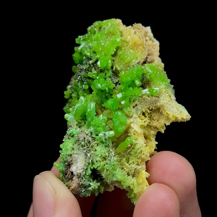 Natural Pyromorphite, Mineral Specimen:Guangxi,China (40*50*20MM) - image 3