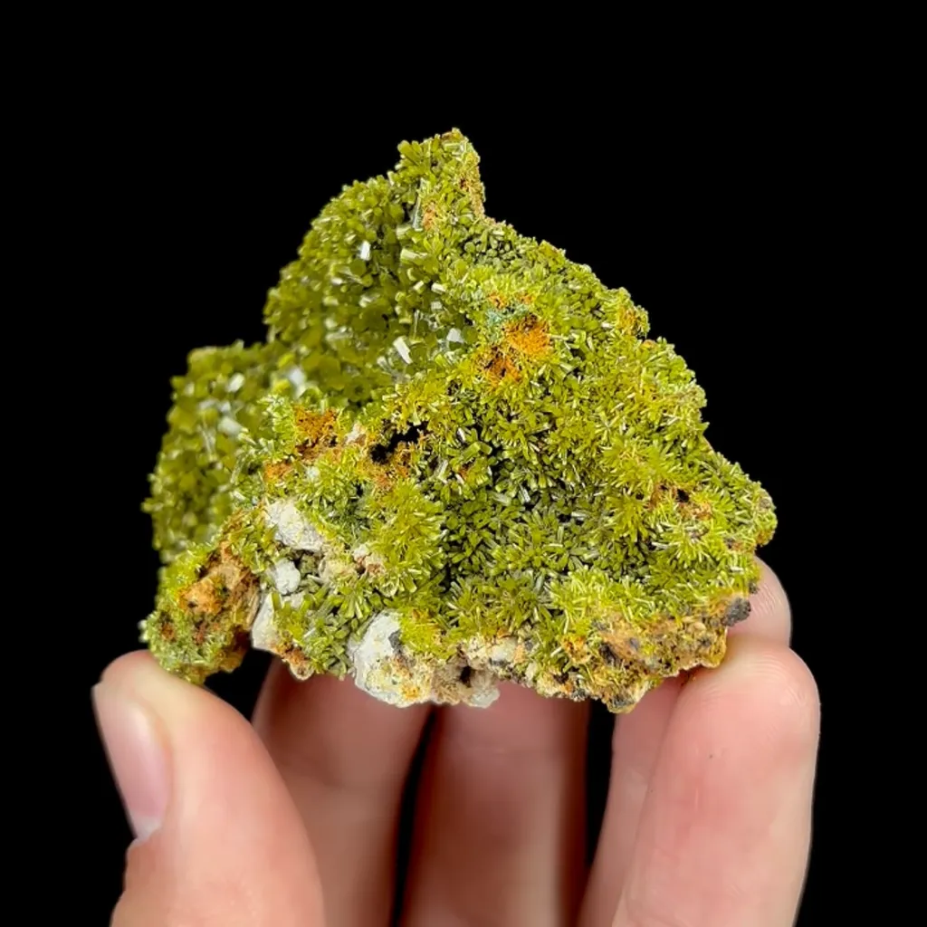 Natural Pyromorphite, Mineral Specimen:Guangxi,China (60*45*25MM) - image 2