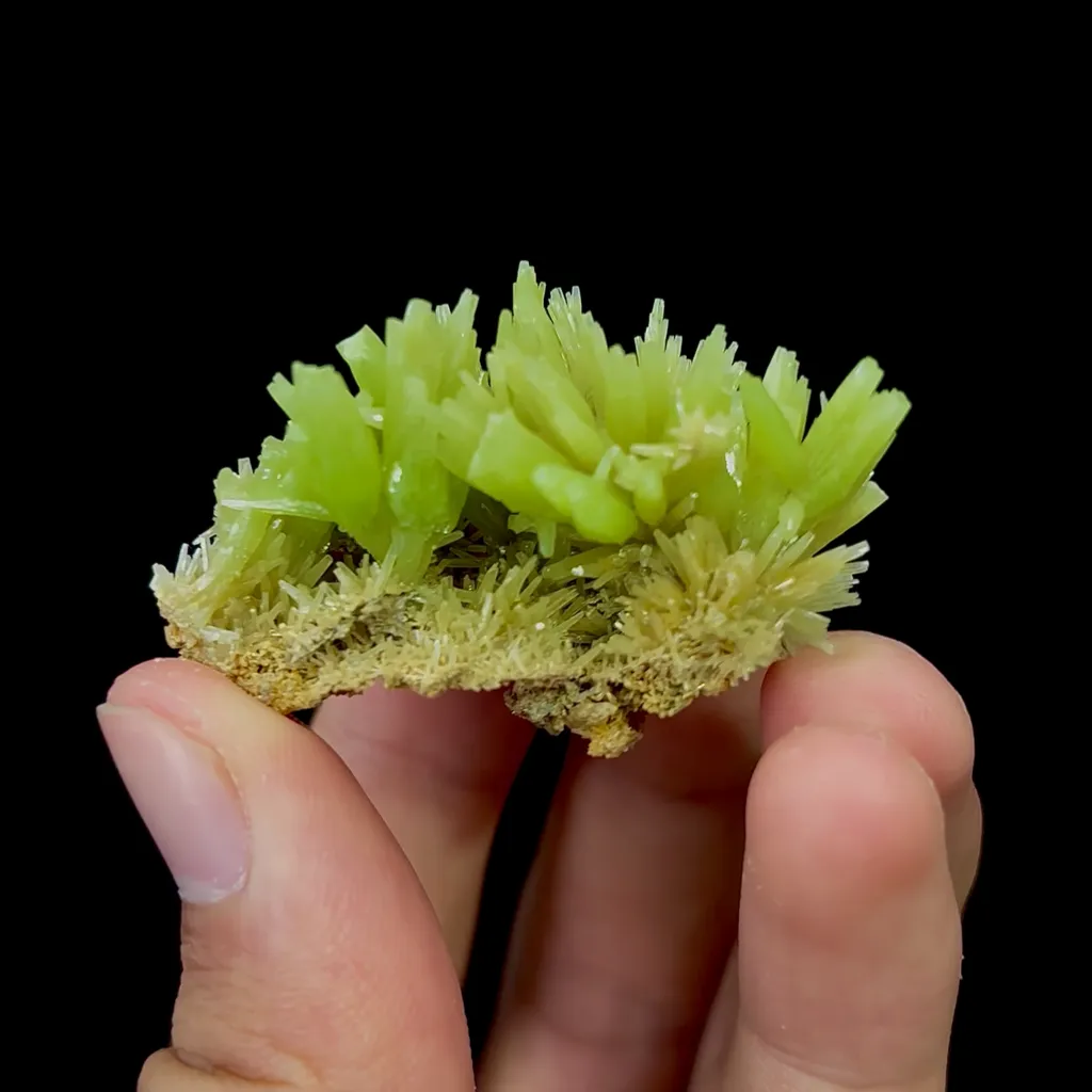Natural Pyromorphite Mineral Specimen,High Quality Specimen,GUILIN,GUANGXI,CHINA(48*29*28mm) - image 4