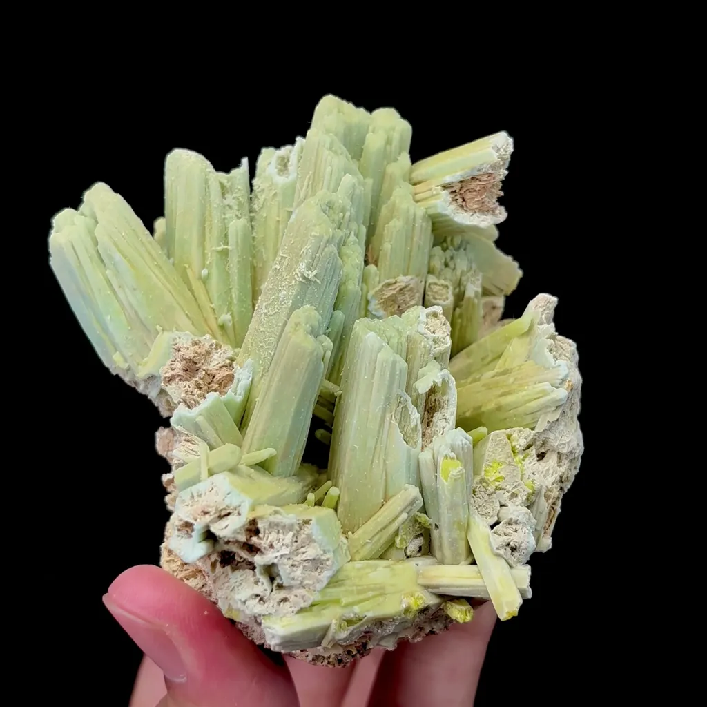 Natural Pyromorphite Mineral Specimen,High Quality Specimen,GUILIN,GUANGXI,CHINA(70*80*65mm) - image 4